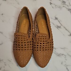 Nine West Women's Tan Woven Loafers Haddie2 Natural Size 8M Pointed Toe Flats